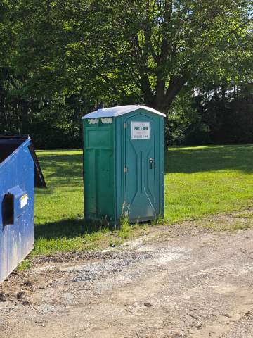 Porta potty photo